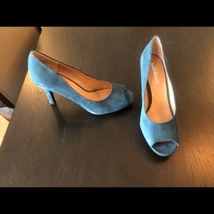 Kelly & Katie blue suede heels